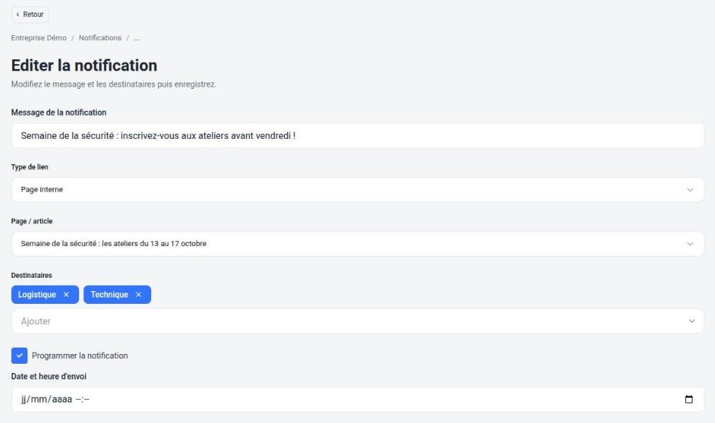 Formulaire d’une notification : message, lien, destinataires, programmation